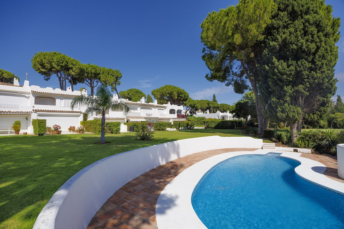 Huis te koop in Nueva Andalucía | 3 slaapkamers H5423362