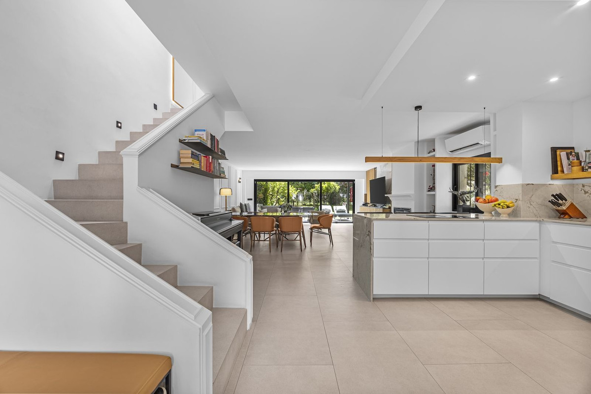 Huis te koop in Nueva Andalucía | 3 slaapkamers H5423362