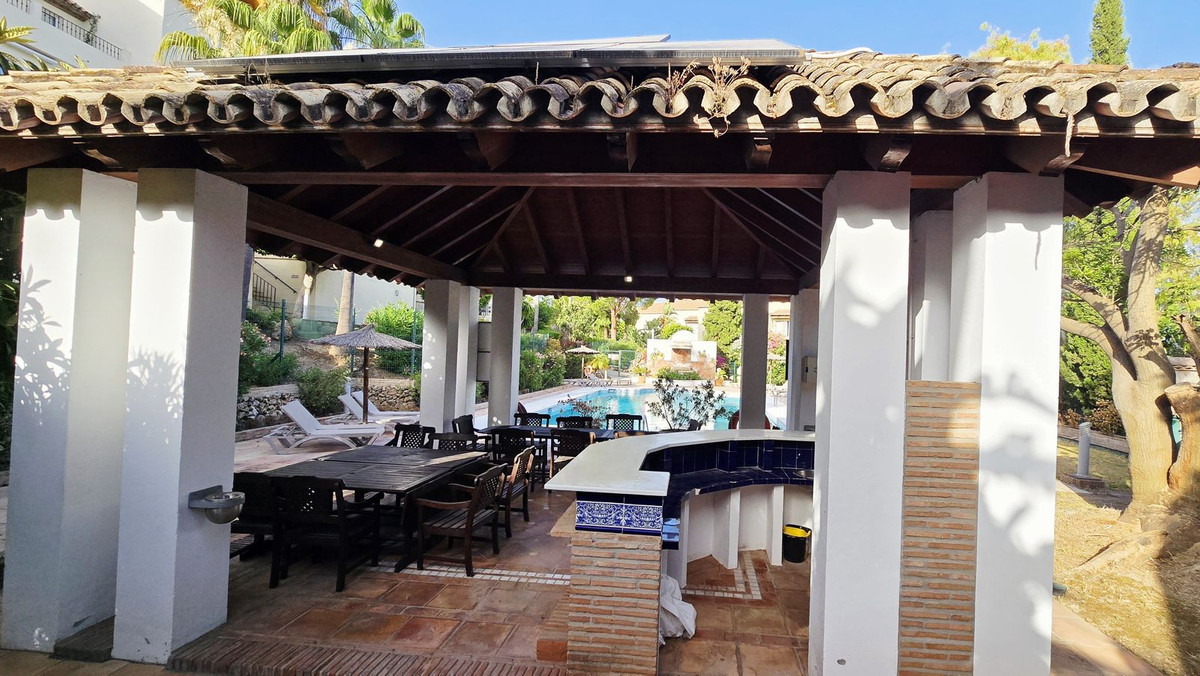 Huis te koop in Nueva Andalucía | 4 slaapkamers H5423698