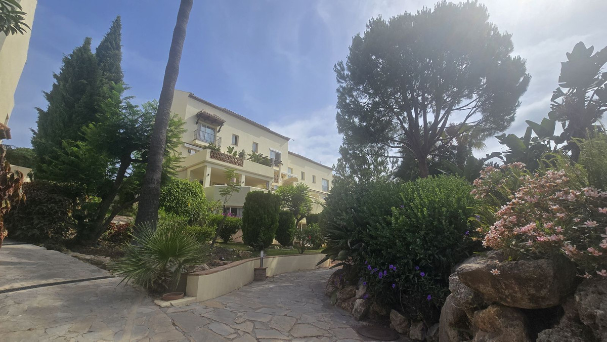 Huis te koop in Nueva Andalucía | 4 slaapkamers H5423698