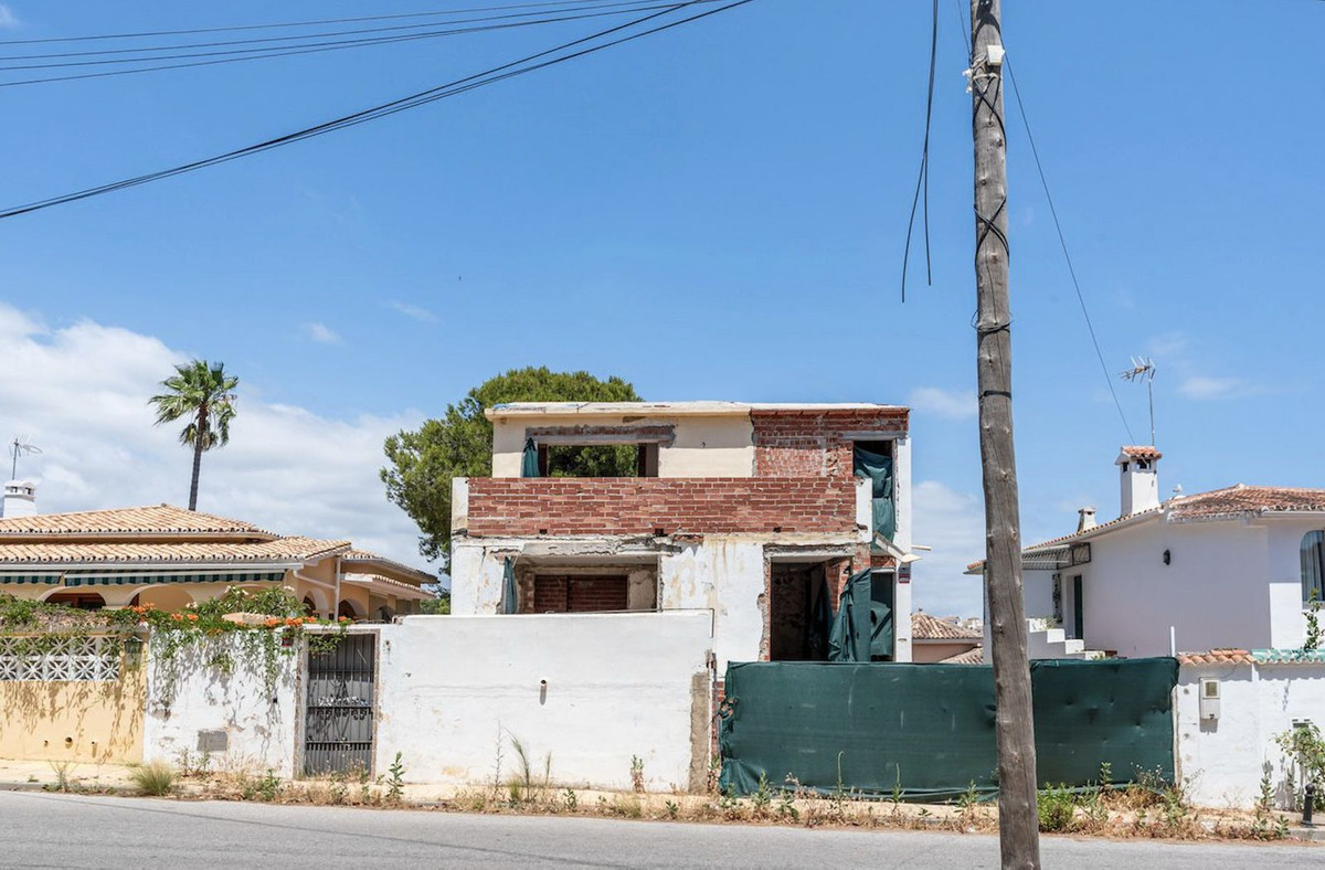 Huis te koop in Nueva Andalucía | 5 slaapkamers H5423968