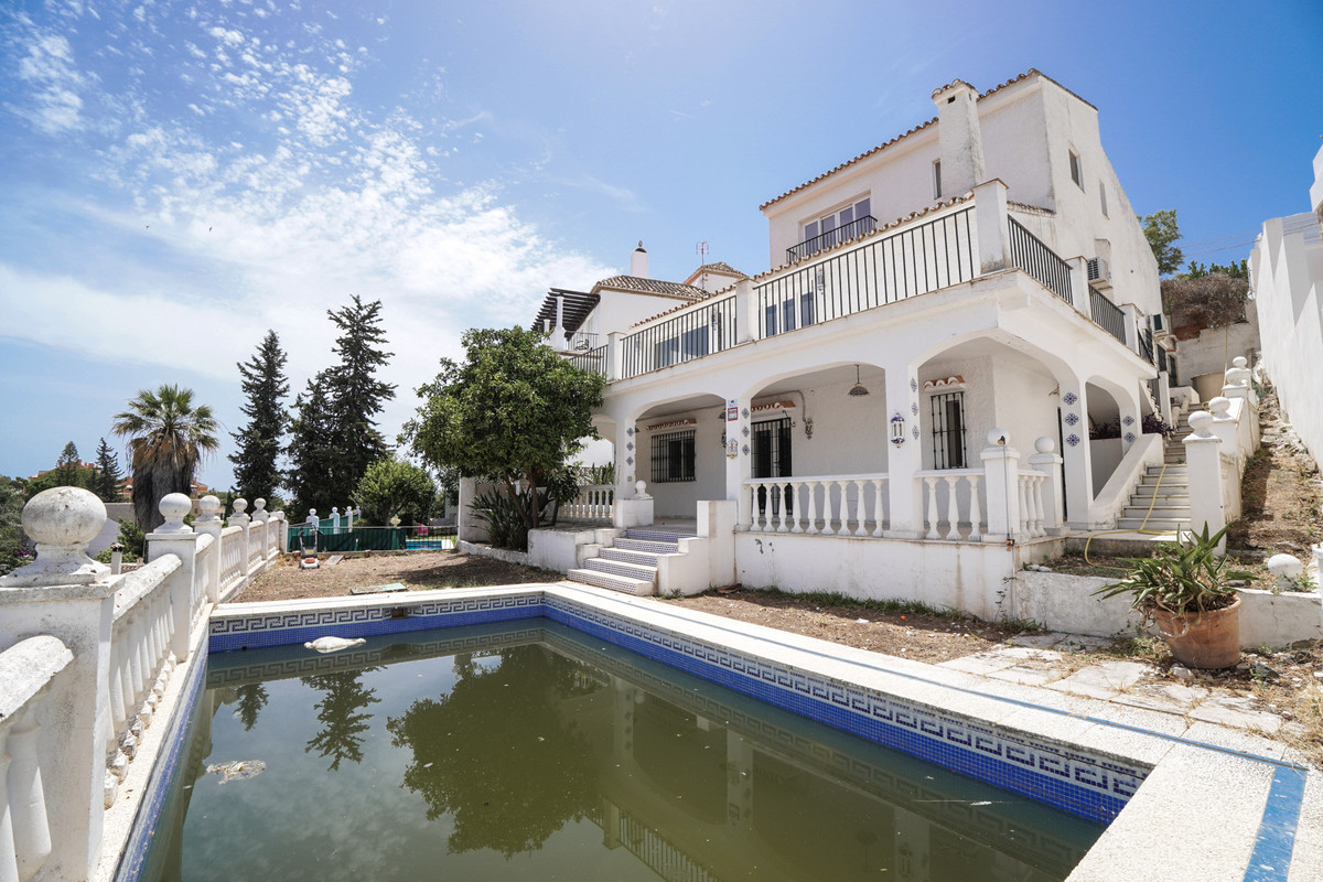 Huis te koop in Nueva Andalucía | 4 slaapkamers H5426422
