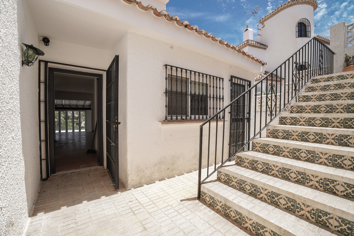 Huis te koop in Nueva Andalucía | 4 slaapkamers H5426422