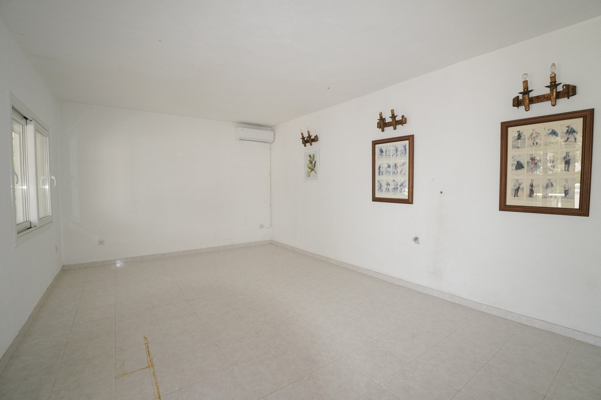 Huis te koop in Nueva Andalucía | 4 slaapkamers H5426422