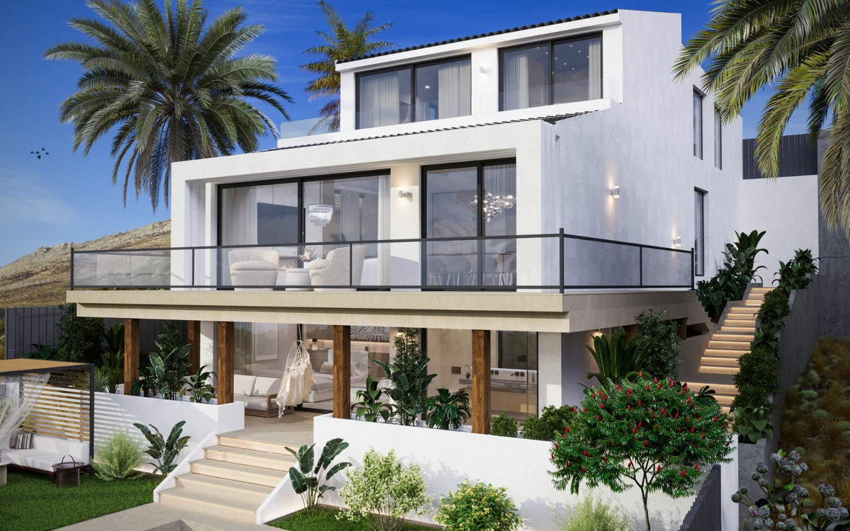 Huis te koop in Nueva Andalucía | 4 slaapkamers H5426422