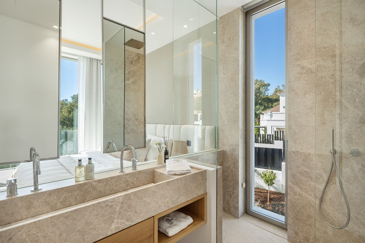 Property main view 32
