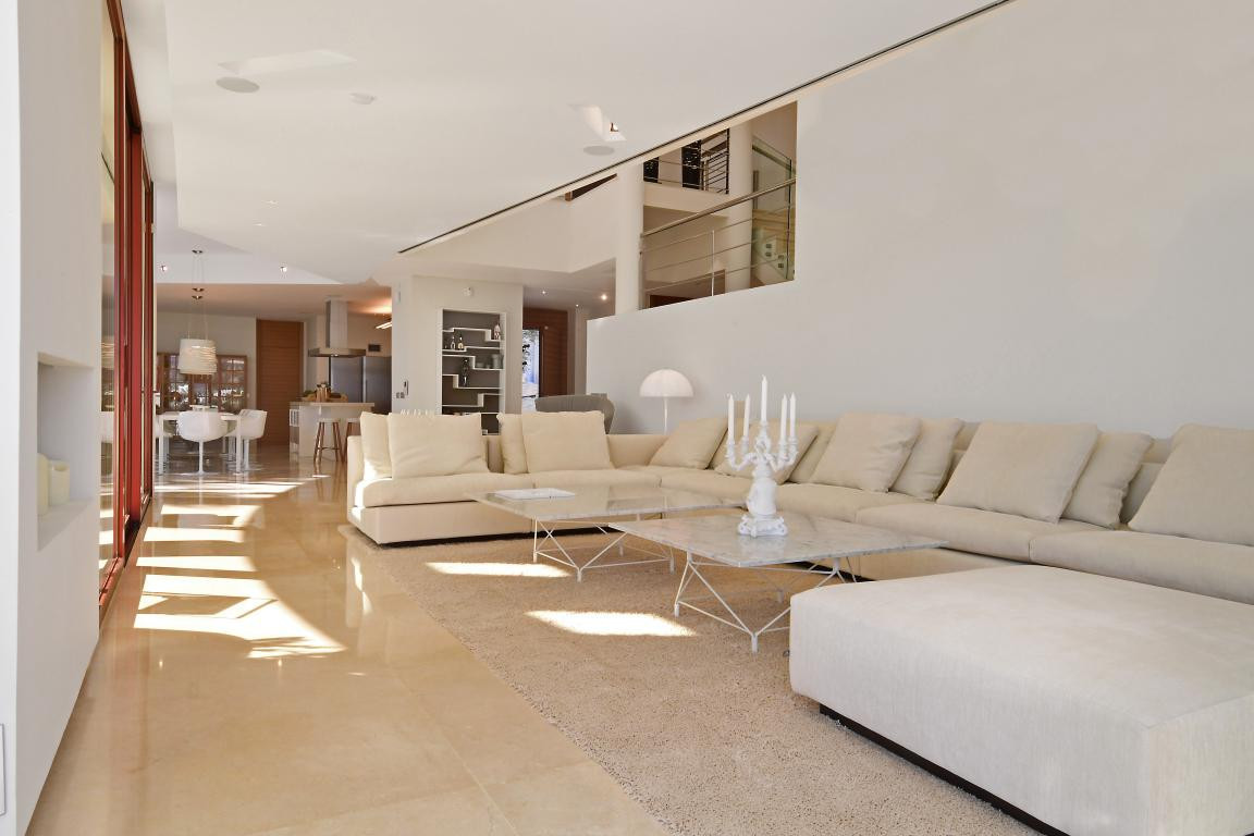 Huis te koop in Nueva Andalucía | 7 slaapkamers H5428045