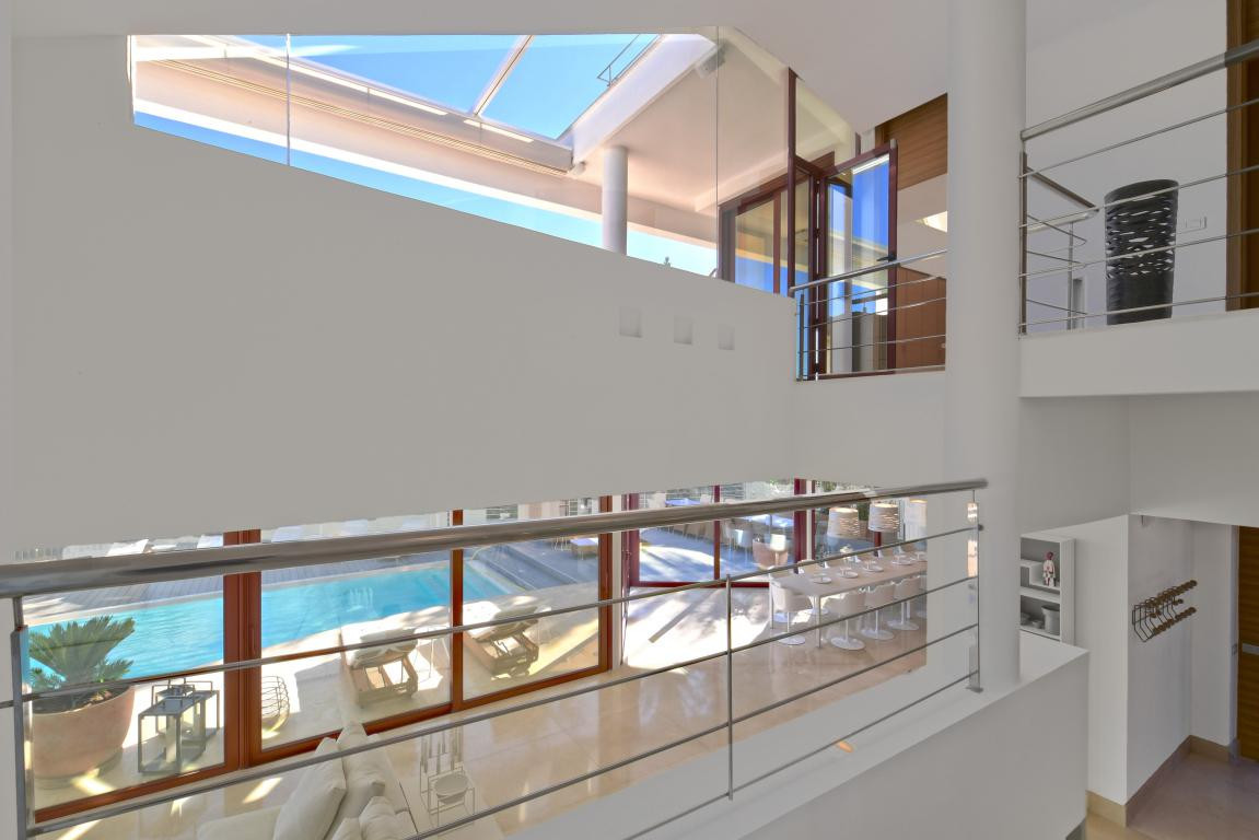Huis te koop in Nueva Andalucía | 7 slaapkamers H5428045