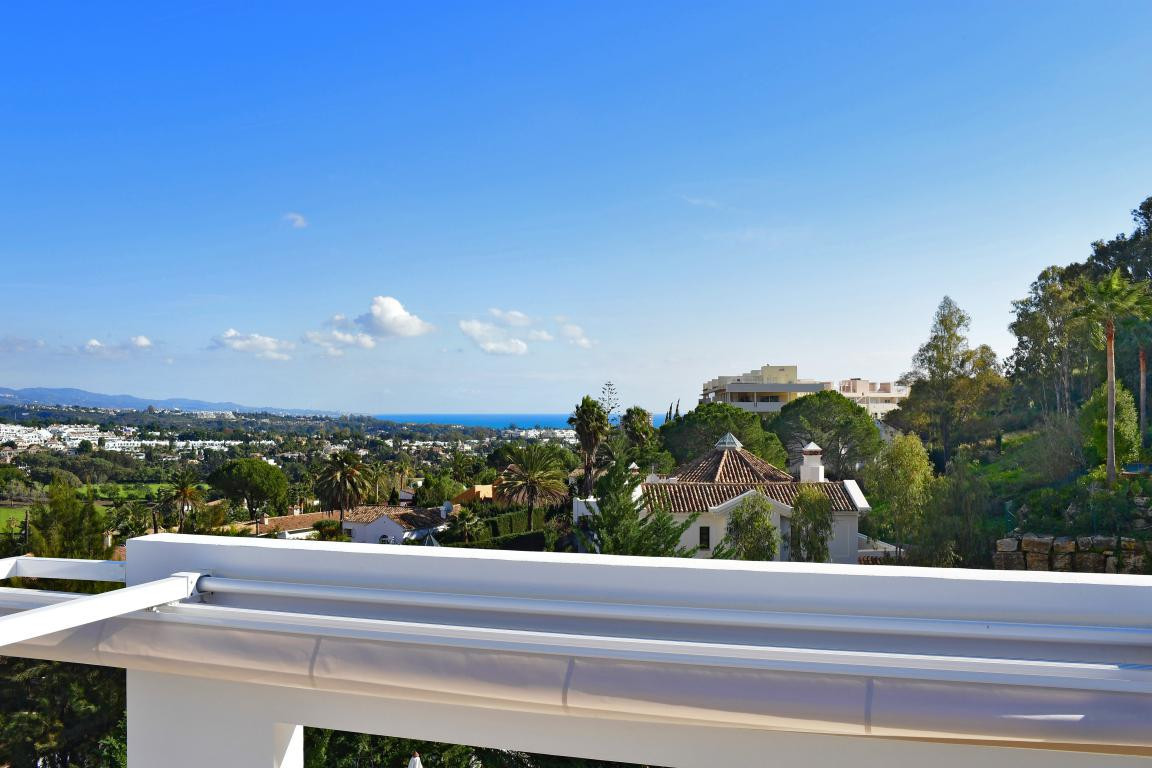 Huis te koop in Nueva Andalucía | 7 slaapkamers H5428045