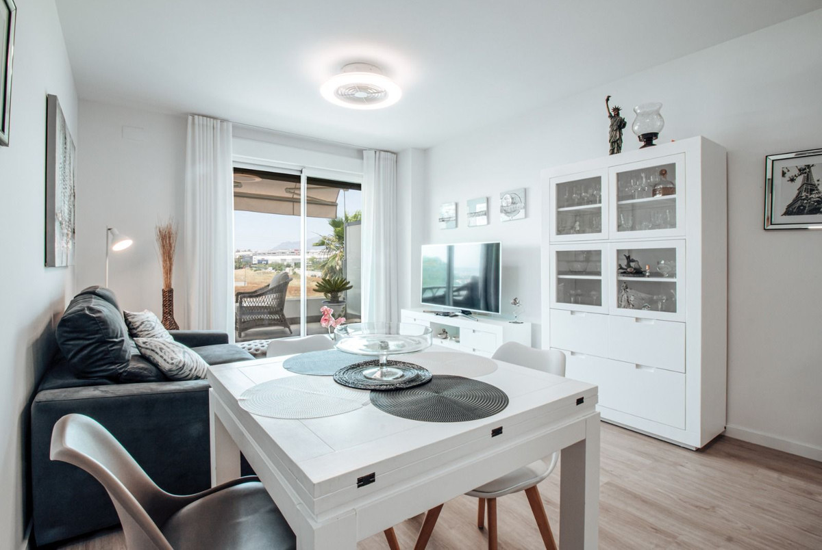 Appartement te koop in Nueva Andalucía | 2 slaapkamers H5429431