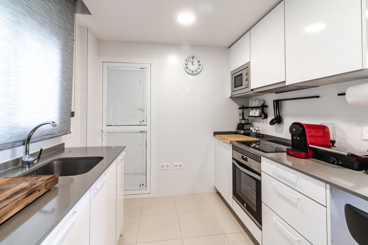 Appartement te koop in Nueva Andalucía | 2 slaapkamers H5429431