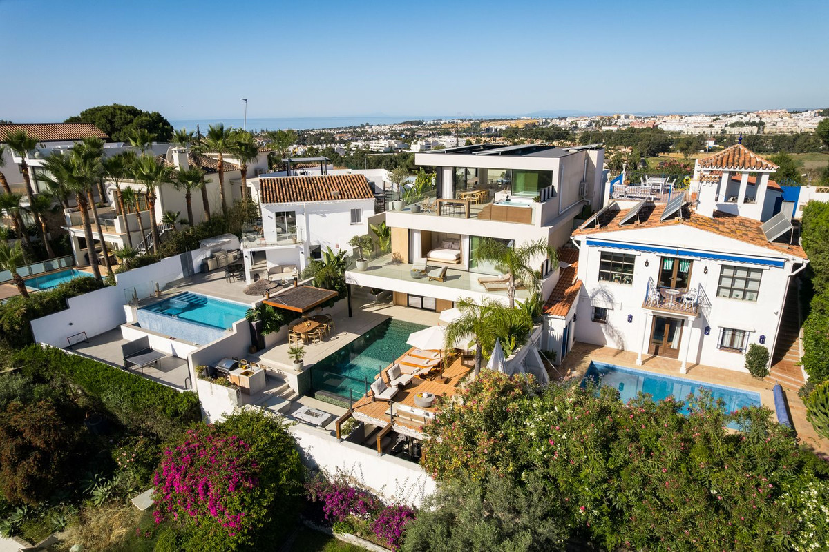 Huis te koop in Nueva Andalucía | 5 slaapkamers H5430487