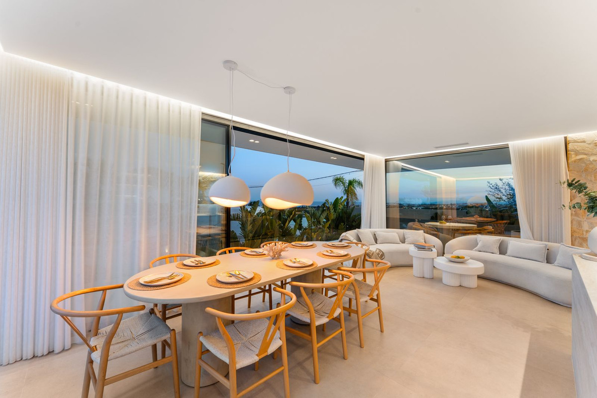 Huis te koop in Nueva Andalucía | 5 slaapkamers H5430487