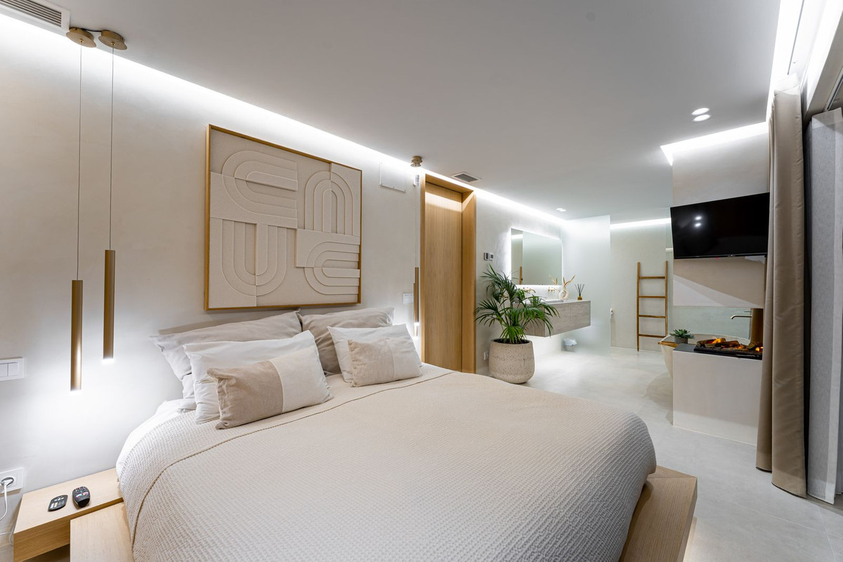 Huis te koop in Nueva Andalucía | 5 slaapkamers H5430487