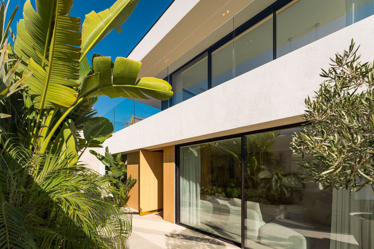 Huis te koop in Nueva Andalucía | 5 slaapkamers H5430487