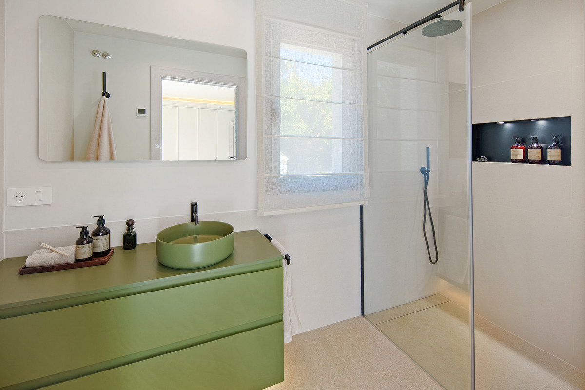 Huis te koop in Nueva Andalucía | 5 slaapkamers H5430715