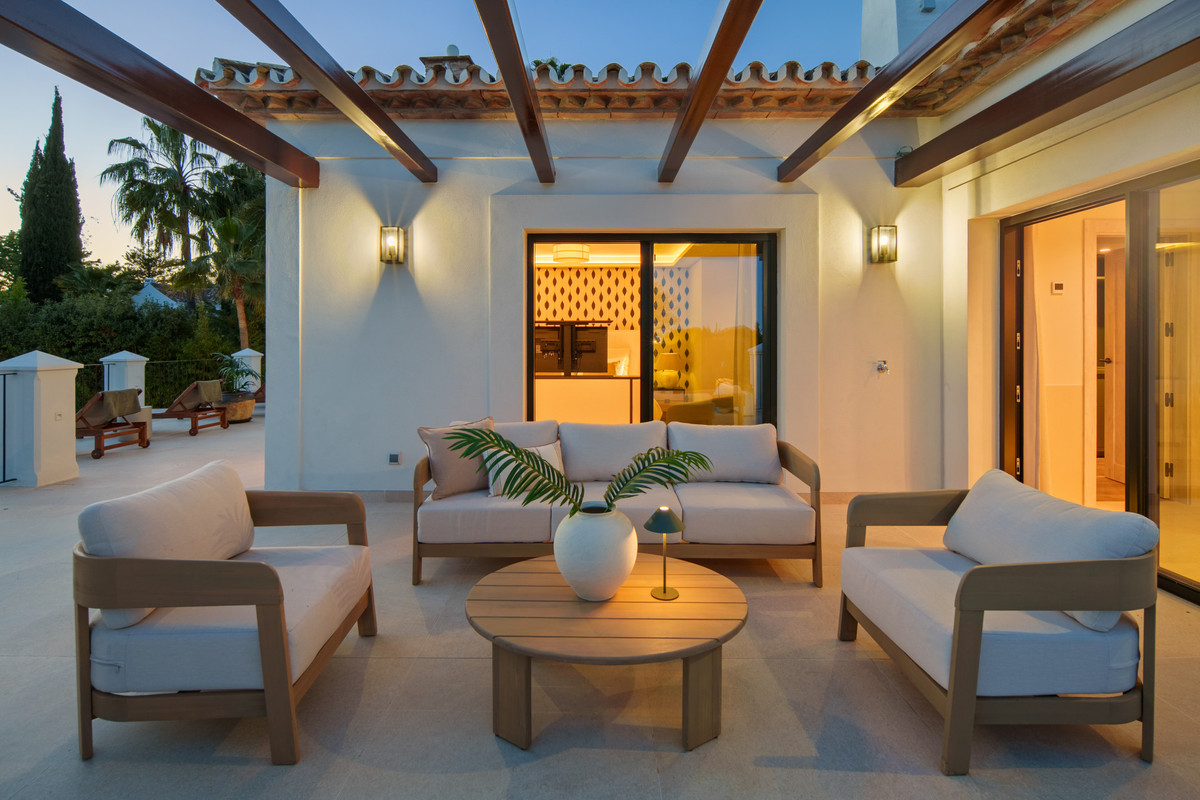Huis te koop in Nueva Andalucía | 5 slaapkamers H5430715