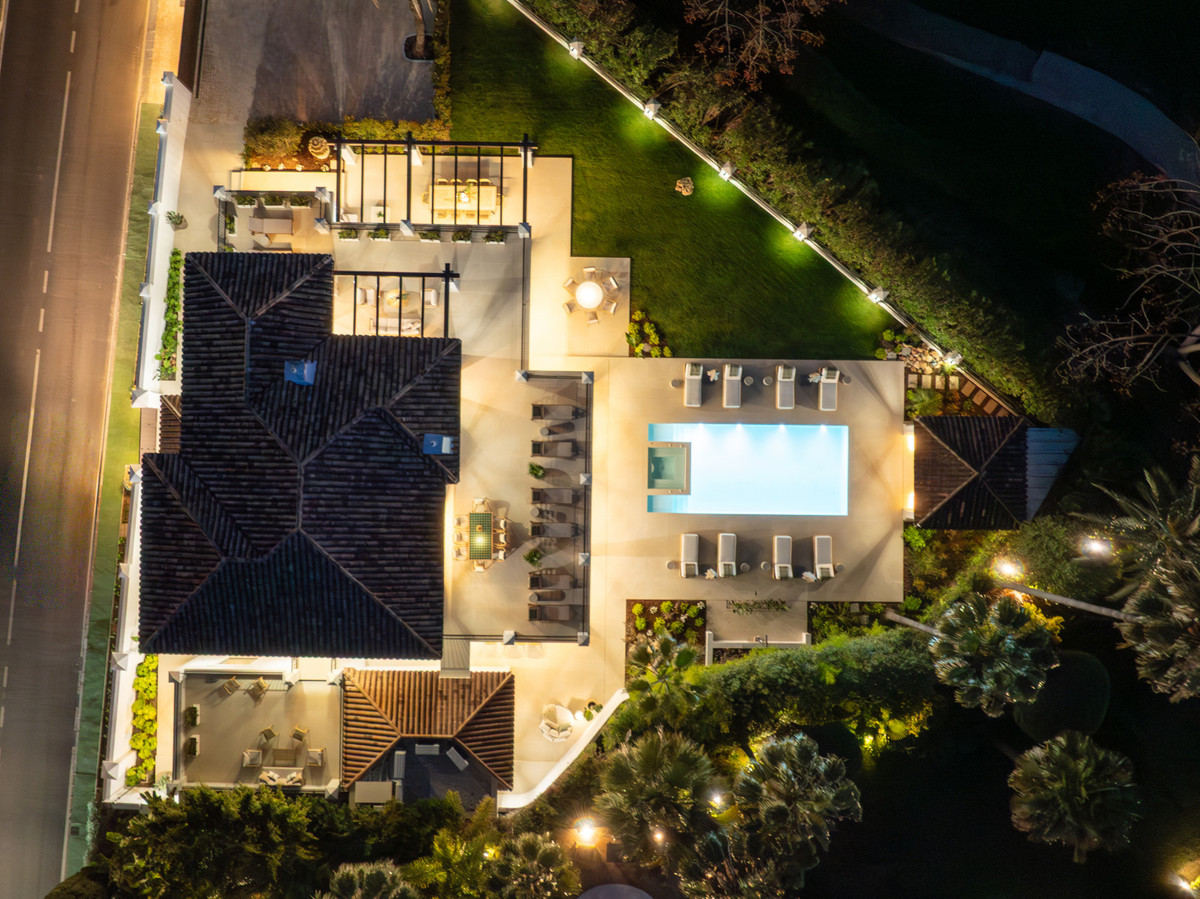 Huis te koop in Nueva Andalucía | 5 slaapkamers H5430715