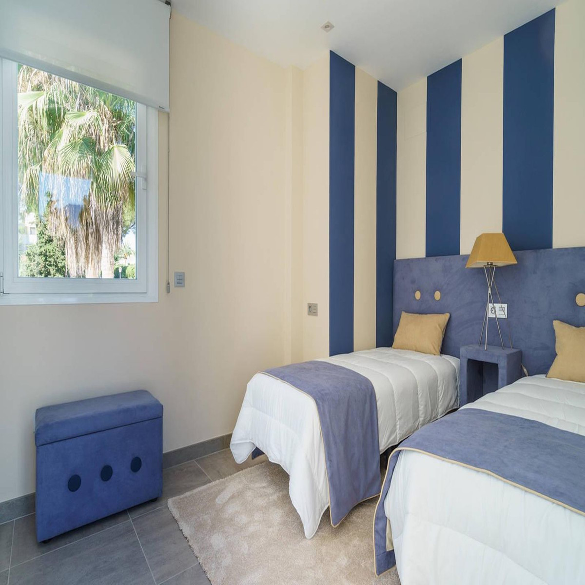 Bungalow te koop in Nueva Andalucía | 6 slaapkamers H5431219