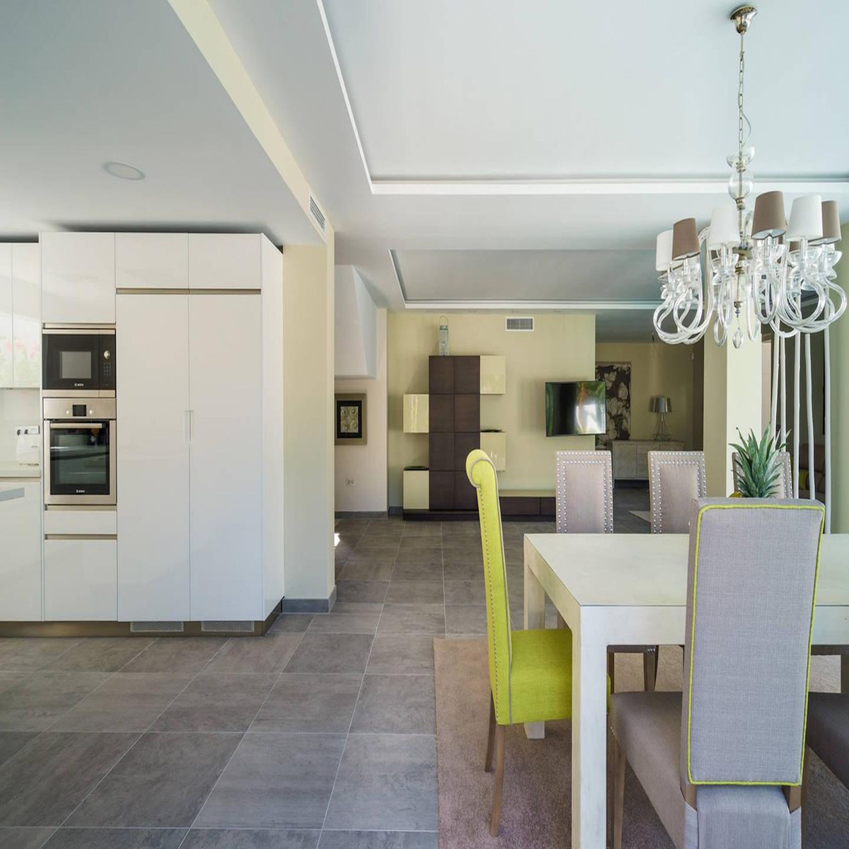 Bungalow te koop in Nueva Andalucía | 6 slaapkamers H5431219