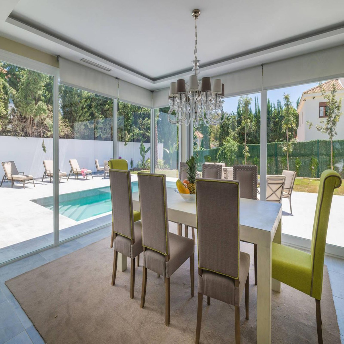 Bungalow te koop in Nueva Andalucía | 6 slaapkamers H5431219