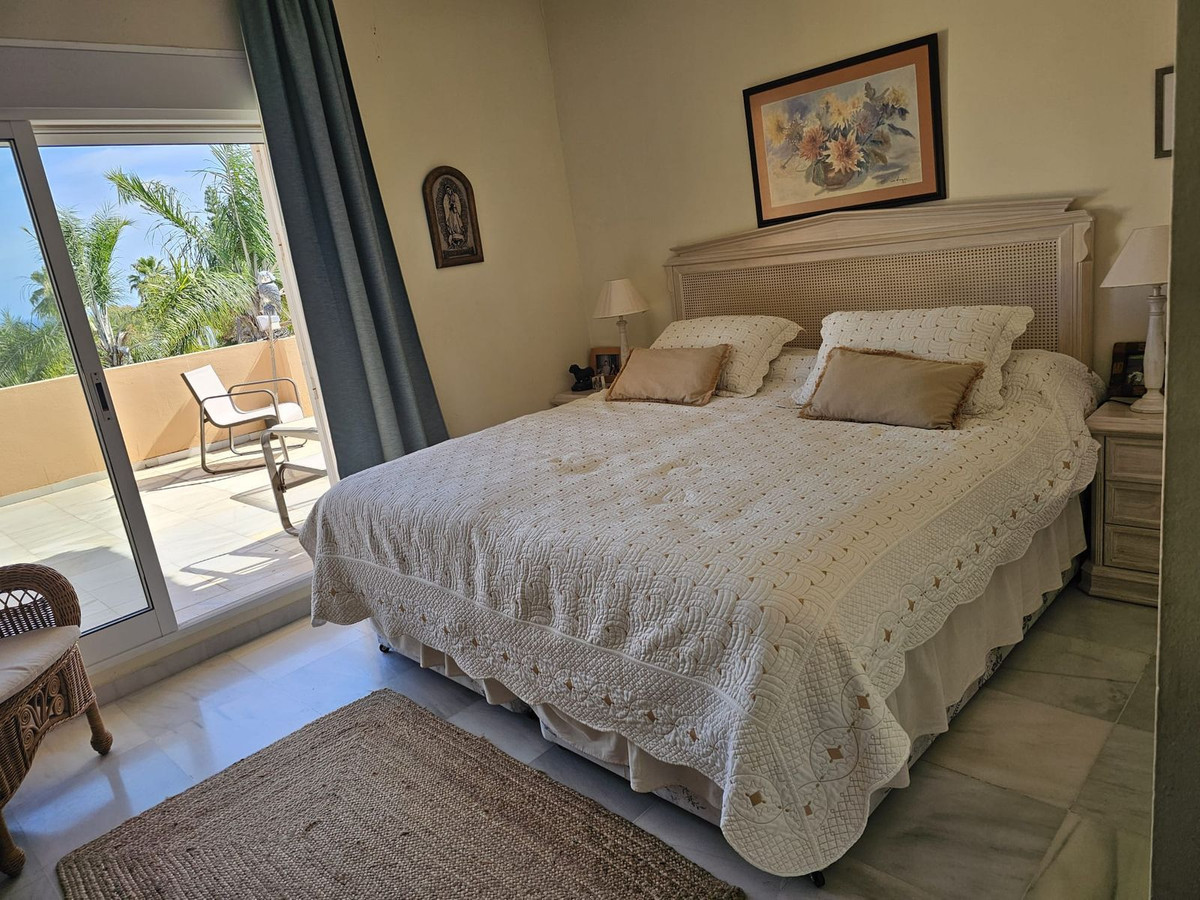 Huis te koop in Nueva Andalucía | 5 slaapkamers H5433322