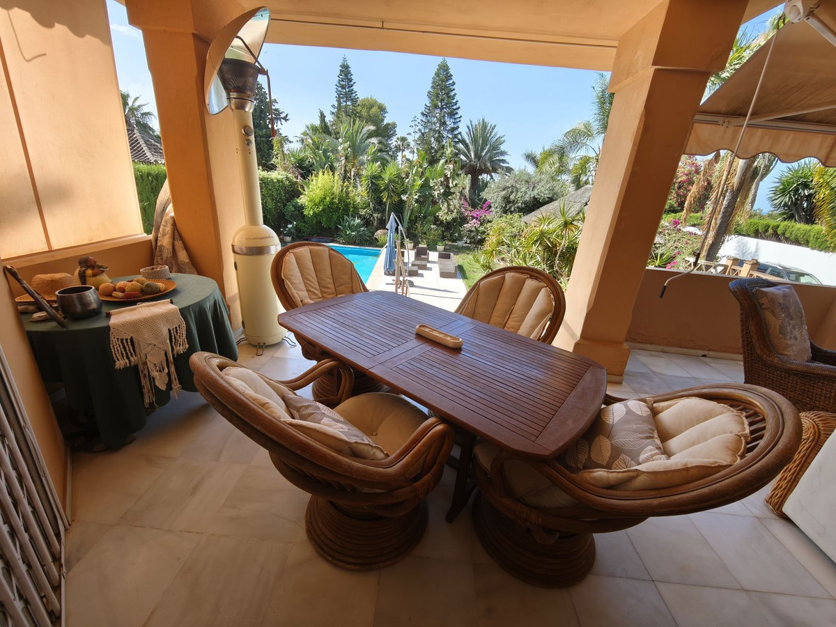 Huis te koop in Nueva Andalucía | 5 slaapkamers H5433322