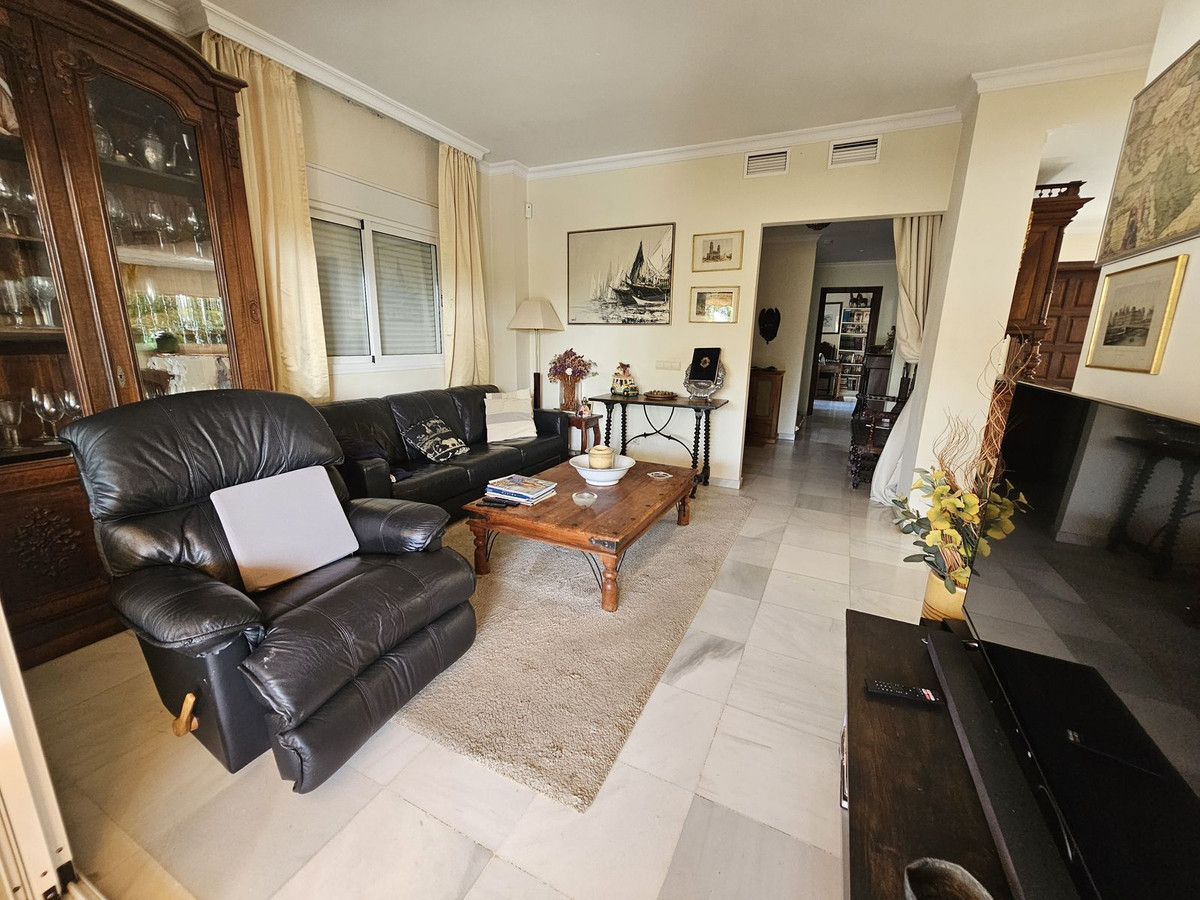Huis te koop in Nueva Andalucía | 5 slaapkamers H5433322