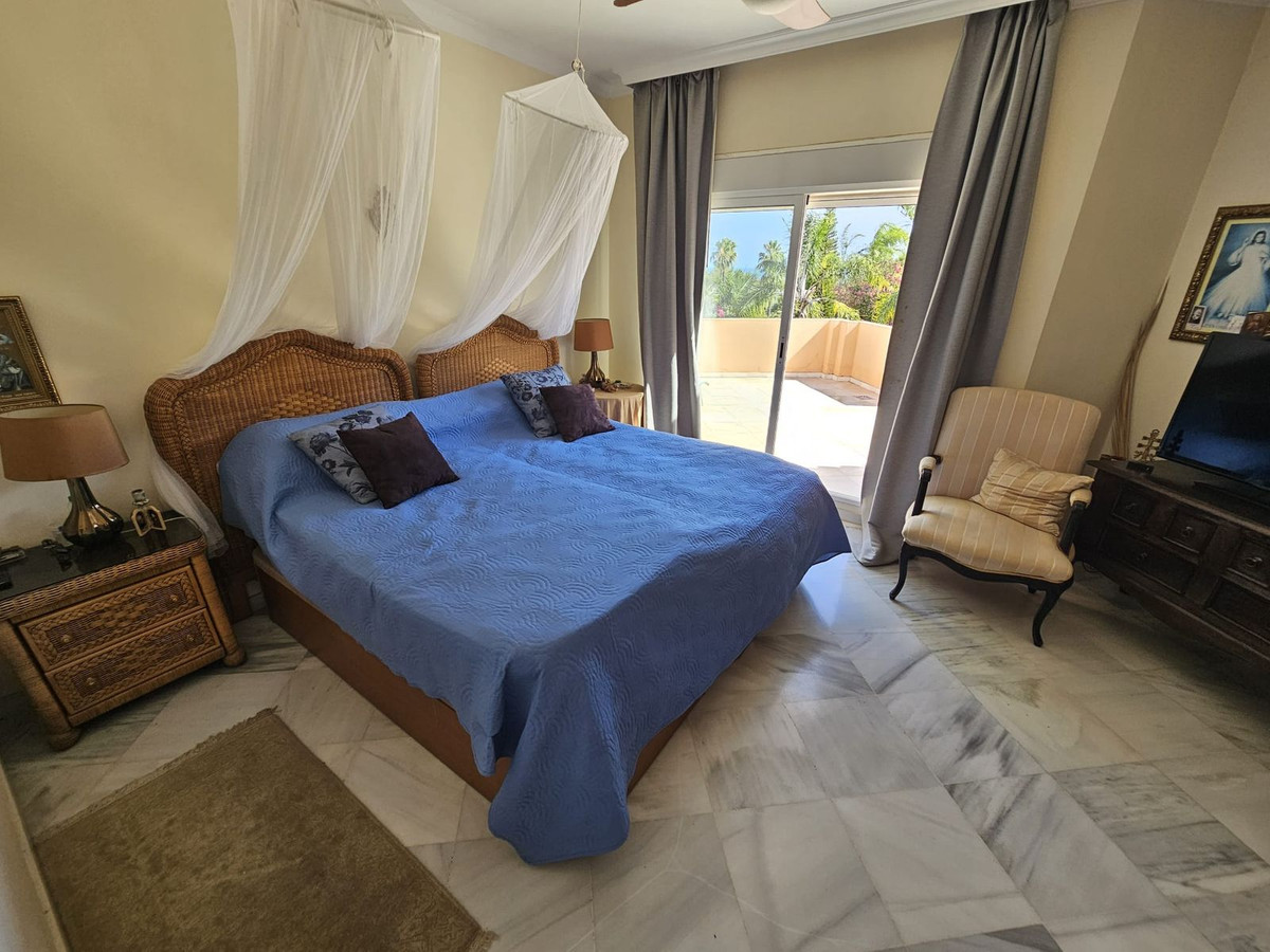 Huis te koop in Nueva Andalucía | 5 slaapkamers H5433322