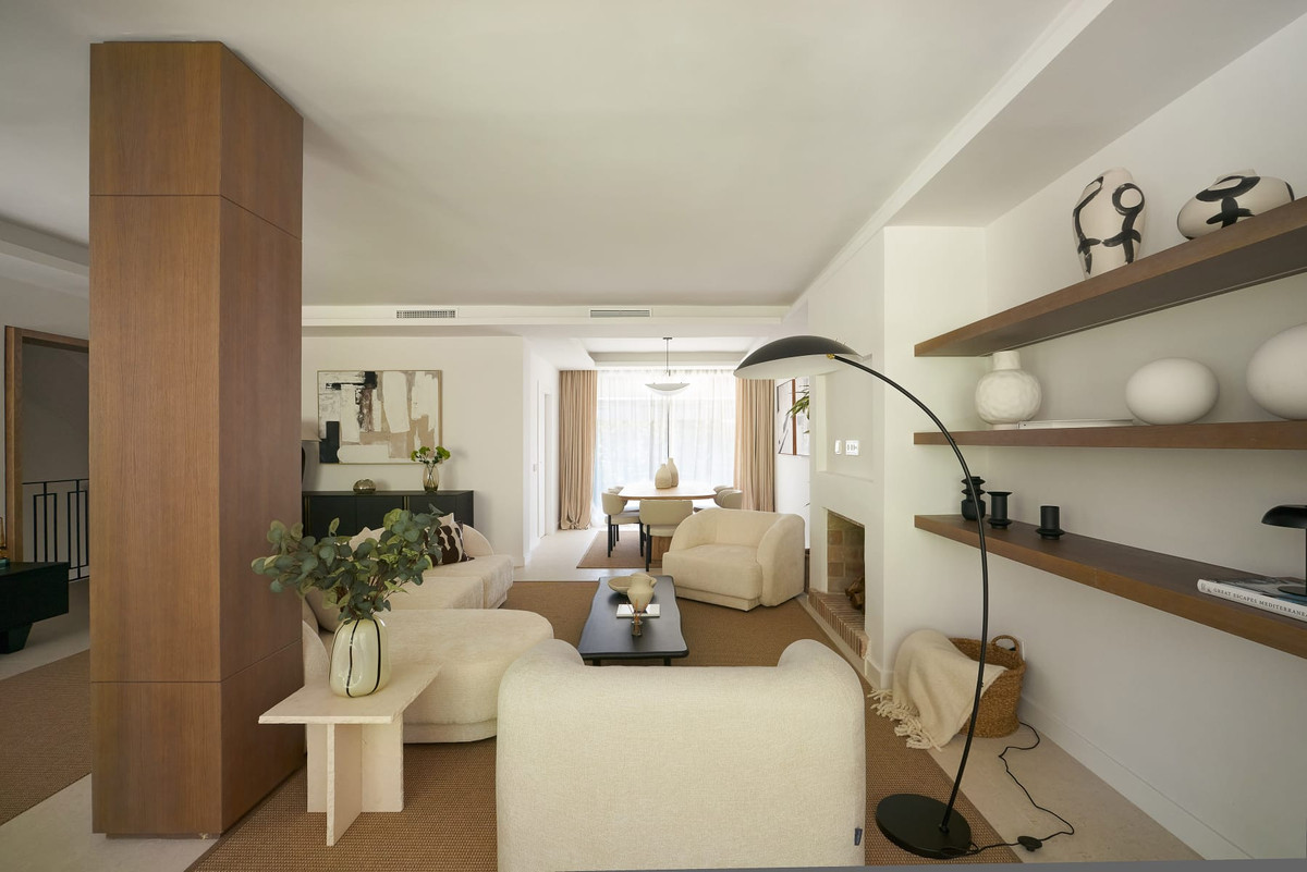 Huis te koop in Nueva Andalucía | 4 slaapkamers H5438995