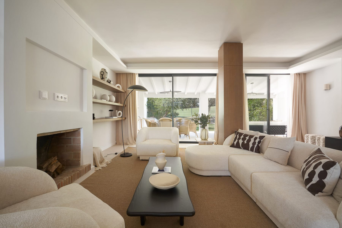 Huis te koop in Nueva Andalucía | 4 slaapkamers H5438995