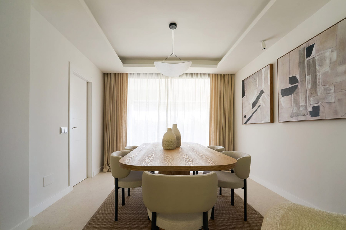 Huis te koop in Nueva Andalucía | 4 slaapkamers H5438995
