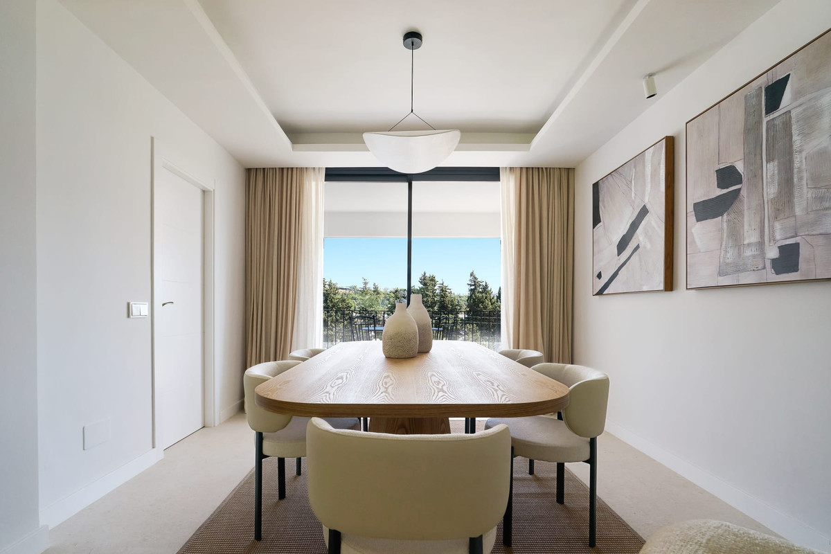 Huis te koop in Nueva Andalucía | 4 slaapkamers H5438995