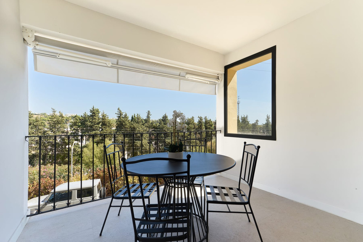 Huis te koop in Nueva Andalucía | 4 slaapkamers H5438995