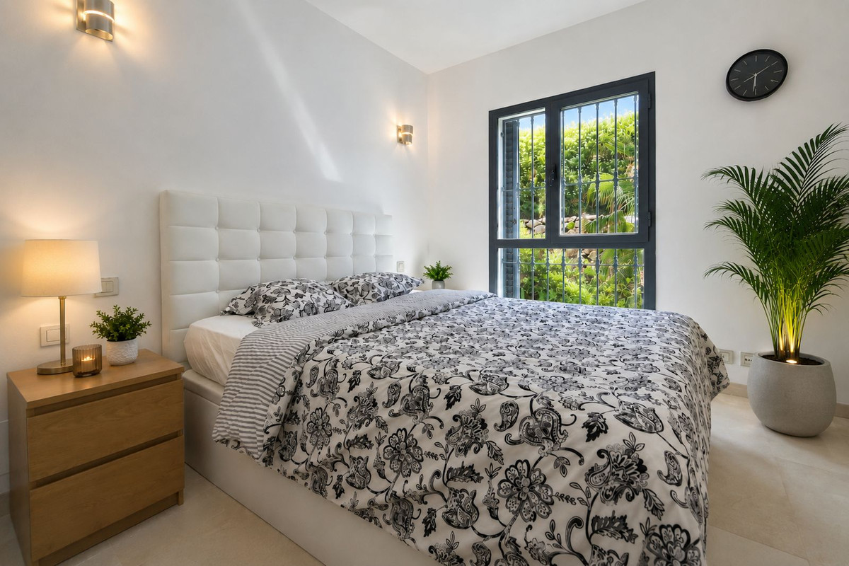 Huis te koop in Nueva Andalucía | 4 slaapkamers H5441230