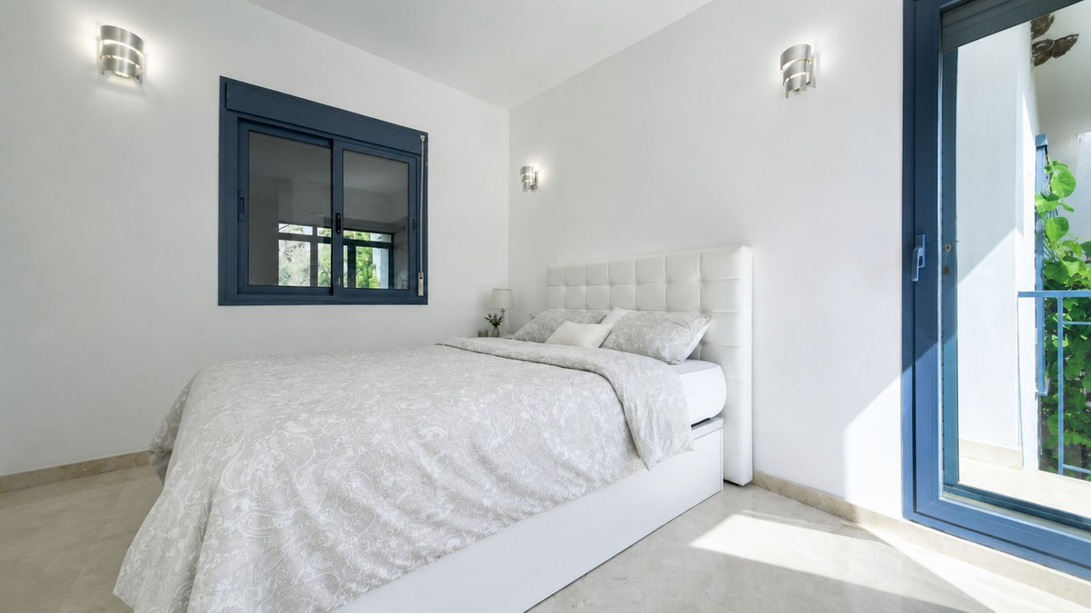 Huis te koop in Nueva Andalucía | 4 slaapkamers H5441230