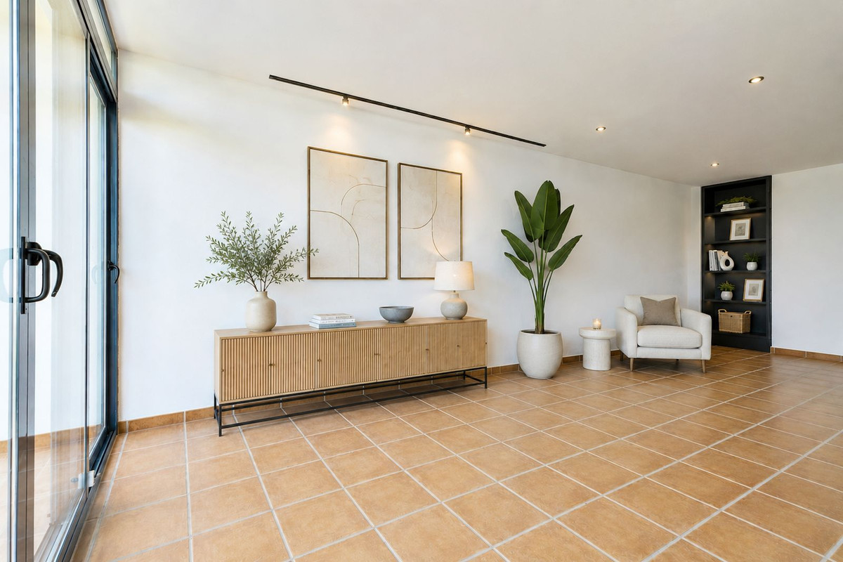 Huis te koop in Nueva Andalucía | 4 slaapkamers H5441230