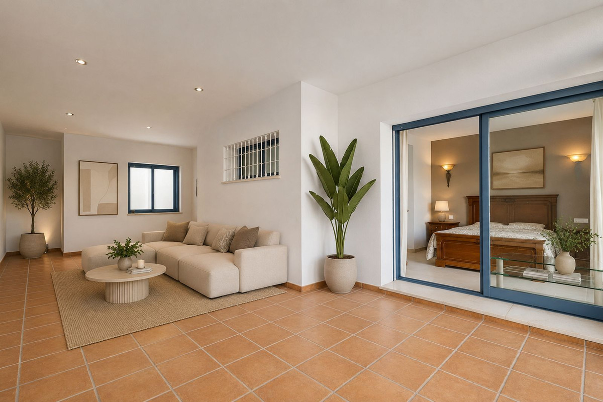 Huis te koop in Nueva Andalucía | 4 slaapkamers H5441230