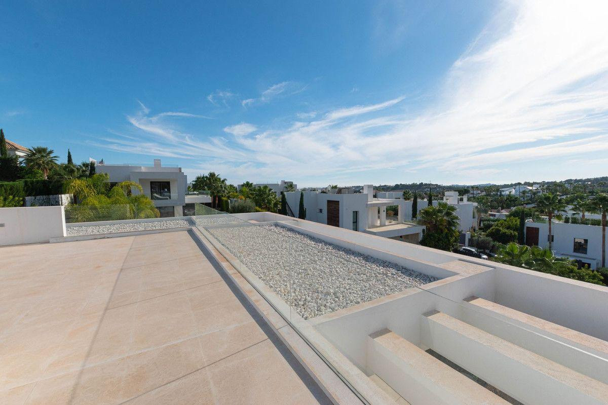 Huis te koop in Nueva Andalucía | 6 slaapkamers H5441551