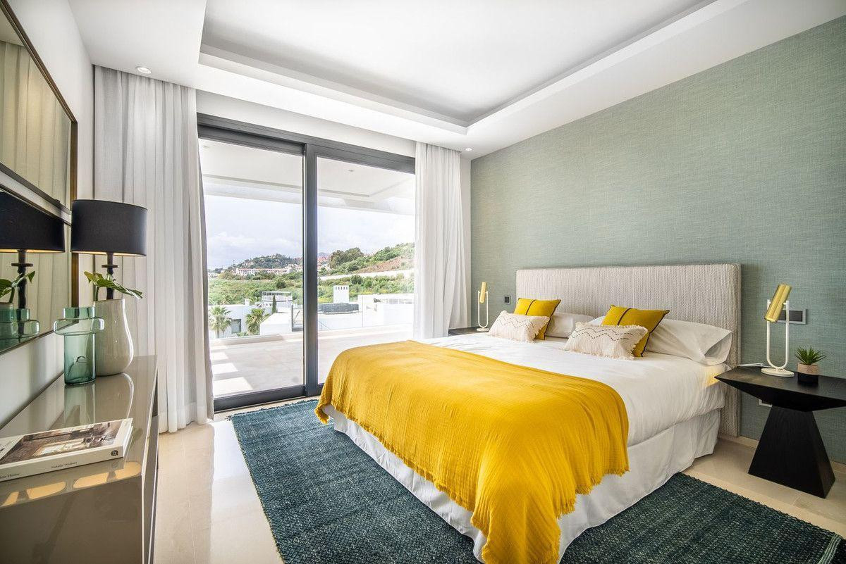 Huis te koop in Nueva Andalucía | 6 slaapkamers H5441551