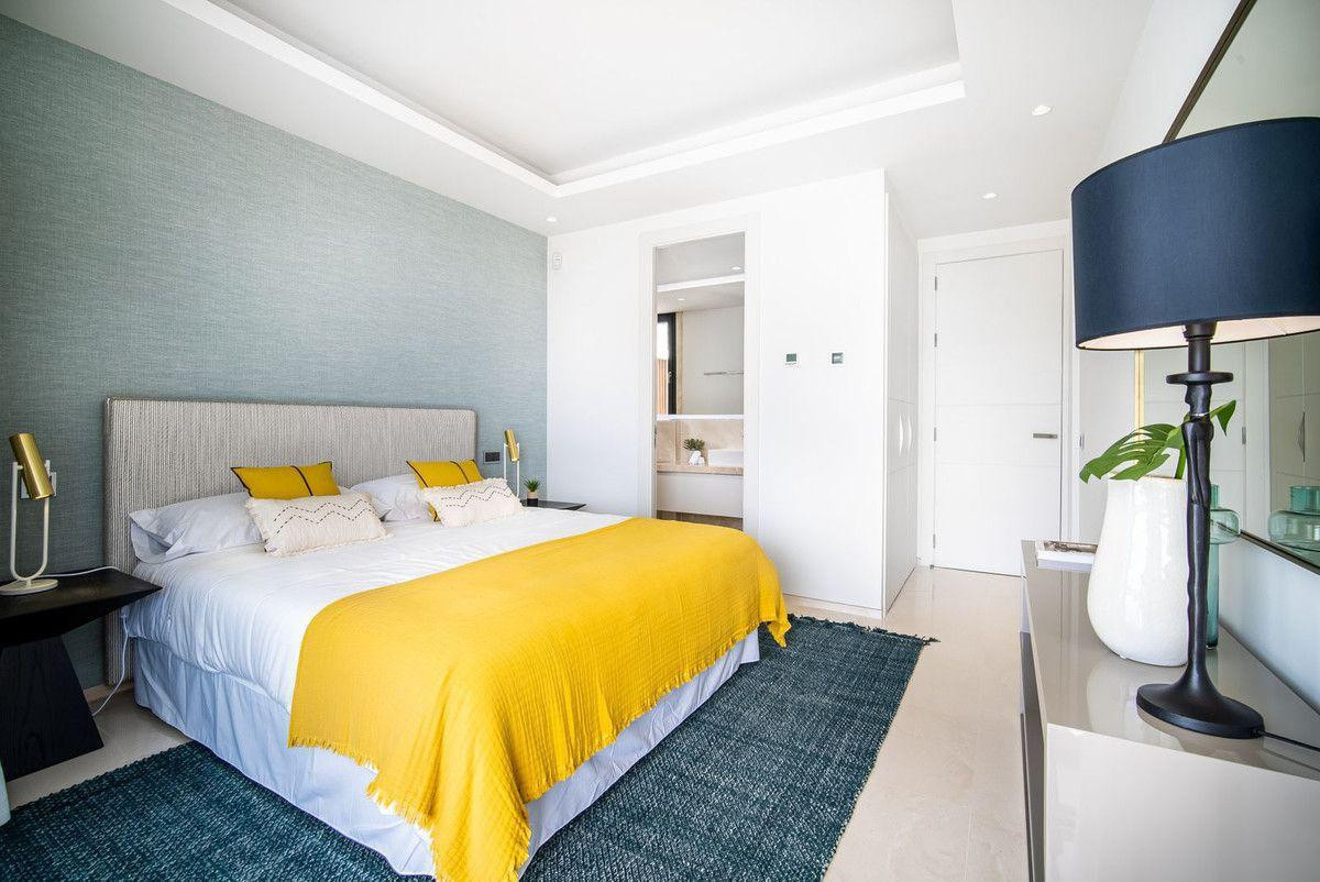 Huis te koop in Nueva Andalucía | 6 slaapkamers H5441551