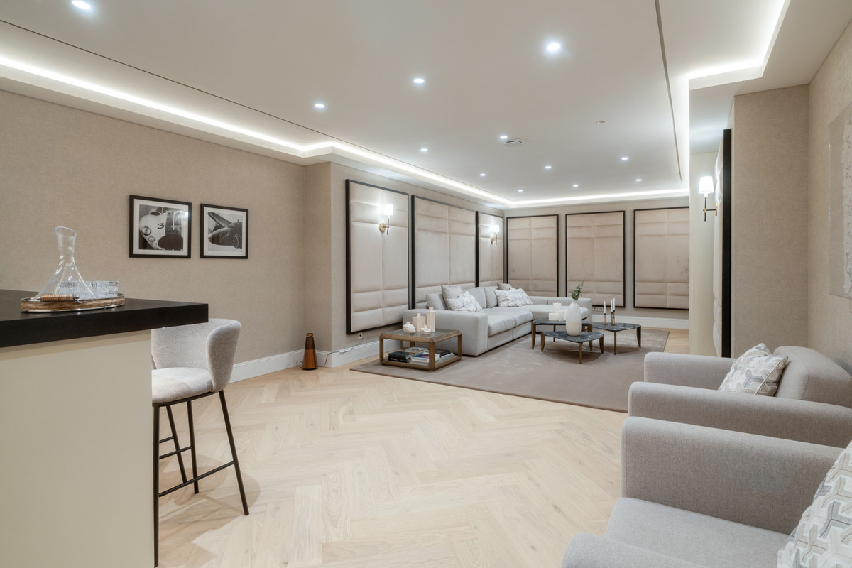 Huis te koop in Nueva Andalucía | 5 slaapkamers H5441614