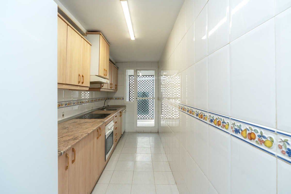 Appartement te koop in Nueva Andalucía | 3 slaapkamers H5443951