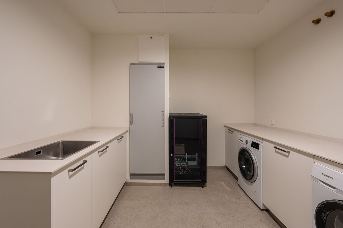 Huis te koop in Nueva Andalucía | 4 slaapkamers H5444068