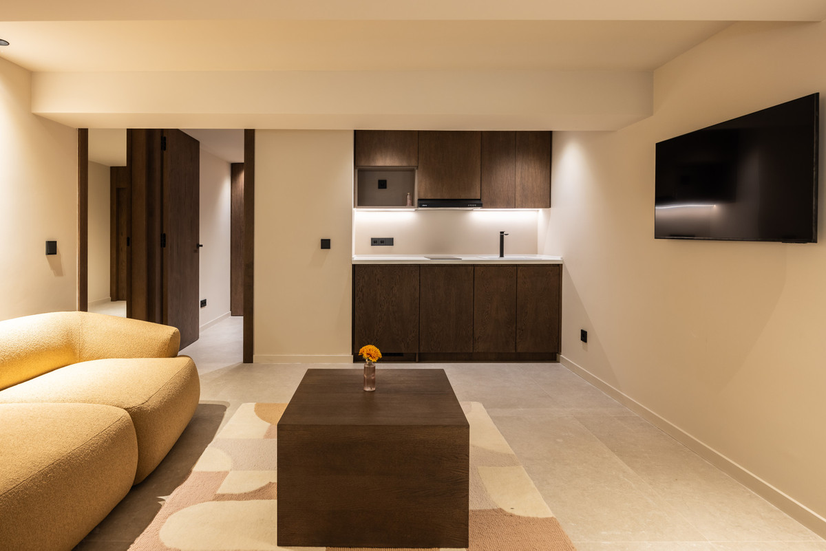 Huis te koop in Nueva Andalucía | 5 slaapkamers H5444566