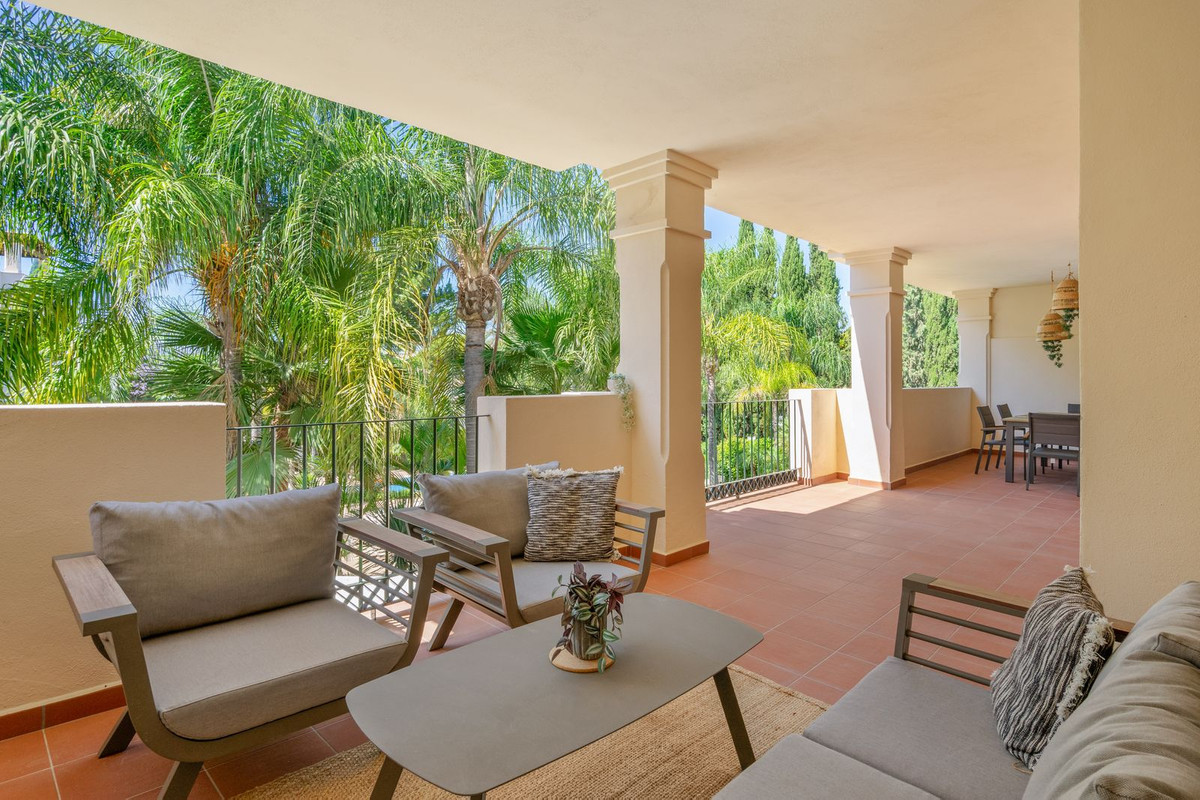 Appartement te koop in Nueva Andalucía | 3 slaapkamers H5448052