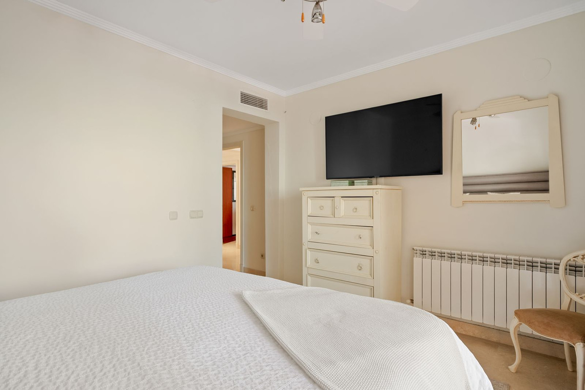 Appartement te koop in Nueva Andalucía | 3 slaapkamers H5448052