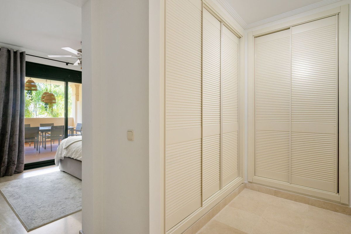 Appartement te koop in Nueva Andalucía | 3 slaapkamers H5448052