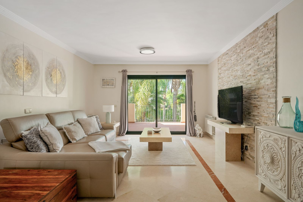 Appartement te koop in Nueva Andalucía | 3 slaapkamers H5448052