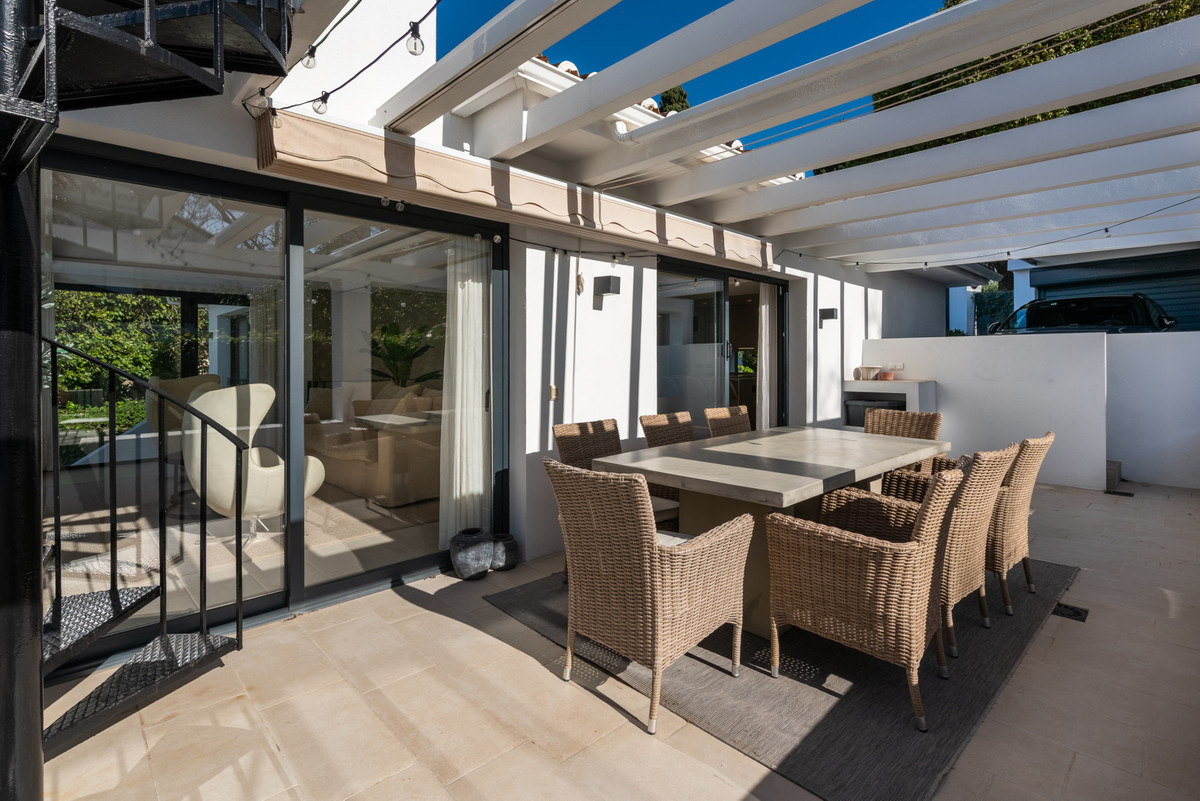 Huis te koop in Nueva Andalucía | 4 slaapkamers H5450533